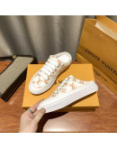 Casual shoes with floral design Louis Vuitton