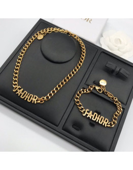 Dior gold chain necklace