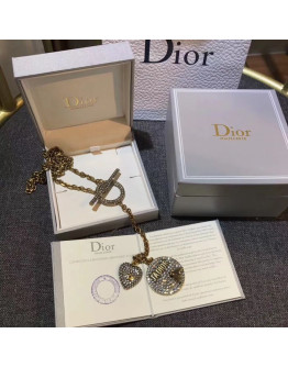 Gold necklace with Dior Diamonds