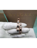 High -end bracelet with crystal details and bvlgari snake design