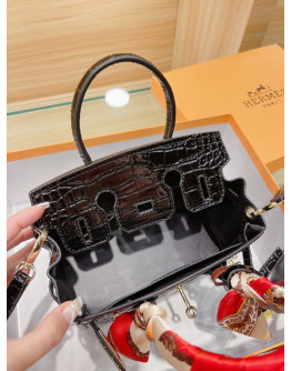 Hand bag with Hermes animals