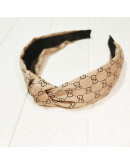 Luxury scarves in Silk Gucci