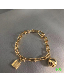 High quality gold bracelet Tiffany and Co.