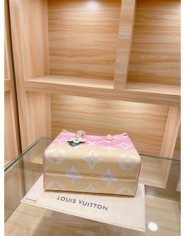 Square handbag with floral print Louis Vuitton