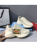 Sports shoes with great Unicolor Gucci sole