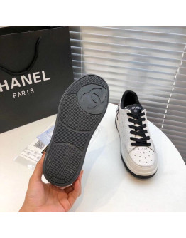 Chanel colorful sports shoes