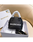 Balenciaga high -end leather bandolera