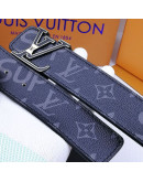 High -end belt with star Louis Vuitton design