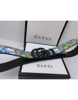 Synthetic leather belt on Gucci Reason