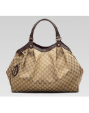 Classic Shoulder Bag With Gucci Motif