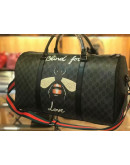 Classic shoulder bag with bee print gucci