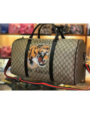 Classic shoulder bag with bee print gucci