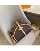 Shoulder bag with high -end handles Louis Vuitton