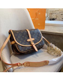 Shoulder bag with high -end handles Louis Vuitton