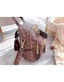 Backpack with golden zipper of large capacity Louis Vuitton