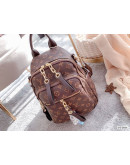 Backpack with golden zipper of large capacity Louis Vuitton