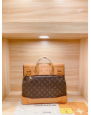 Classic handbag Louis Vuitton Synthetic Leather