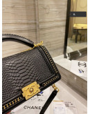 Luxury Bag with Gold Chain Chanel