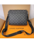 Louis Vuitton Large Capacity Synthetic Leather Square Bags