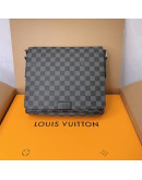 Louis Vuitton Large Capacity Synthetic Leather Square Bags