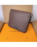 Louis Vuitton Large Capacity Synthetic Leather Square Bags