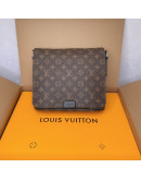 Louis Vuitton Large Capacity Synthetic Leather Square Bags